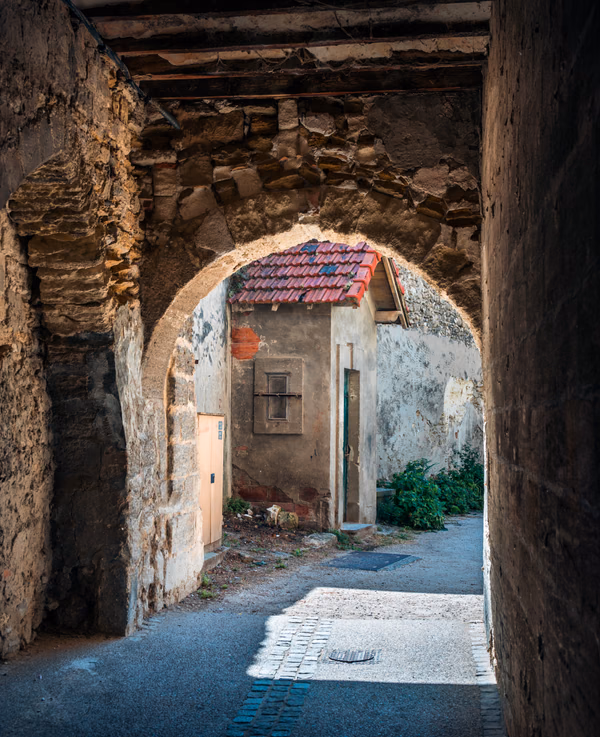 Villeneuve Walkway